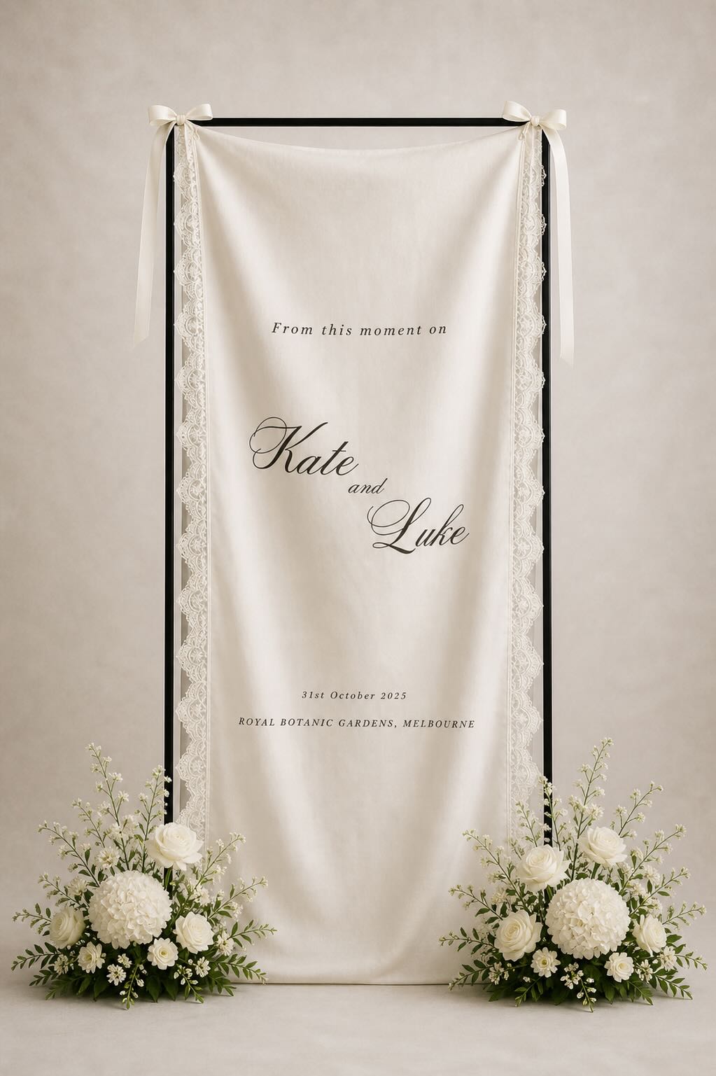 Lace Trimmed Welcome Signs