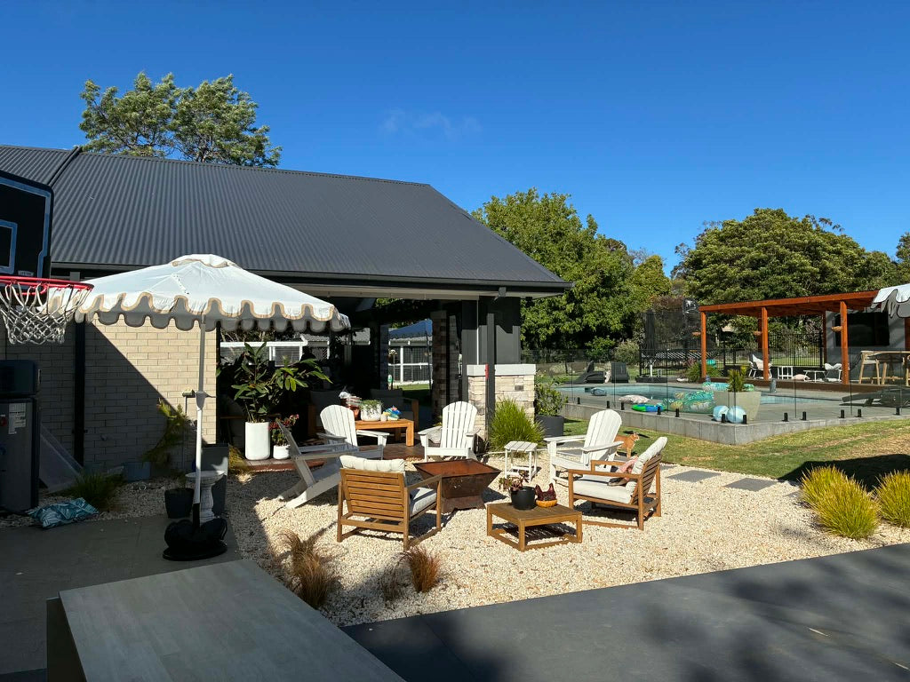 Scallop Umbrella Hire - Euro Inspired Umbrella (VIC Only)