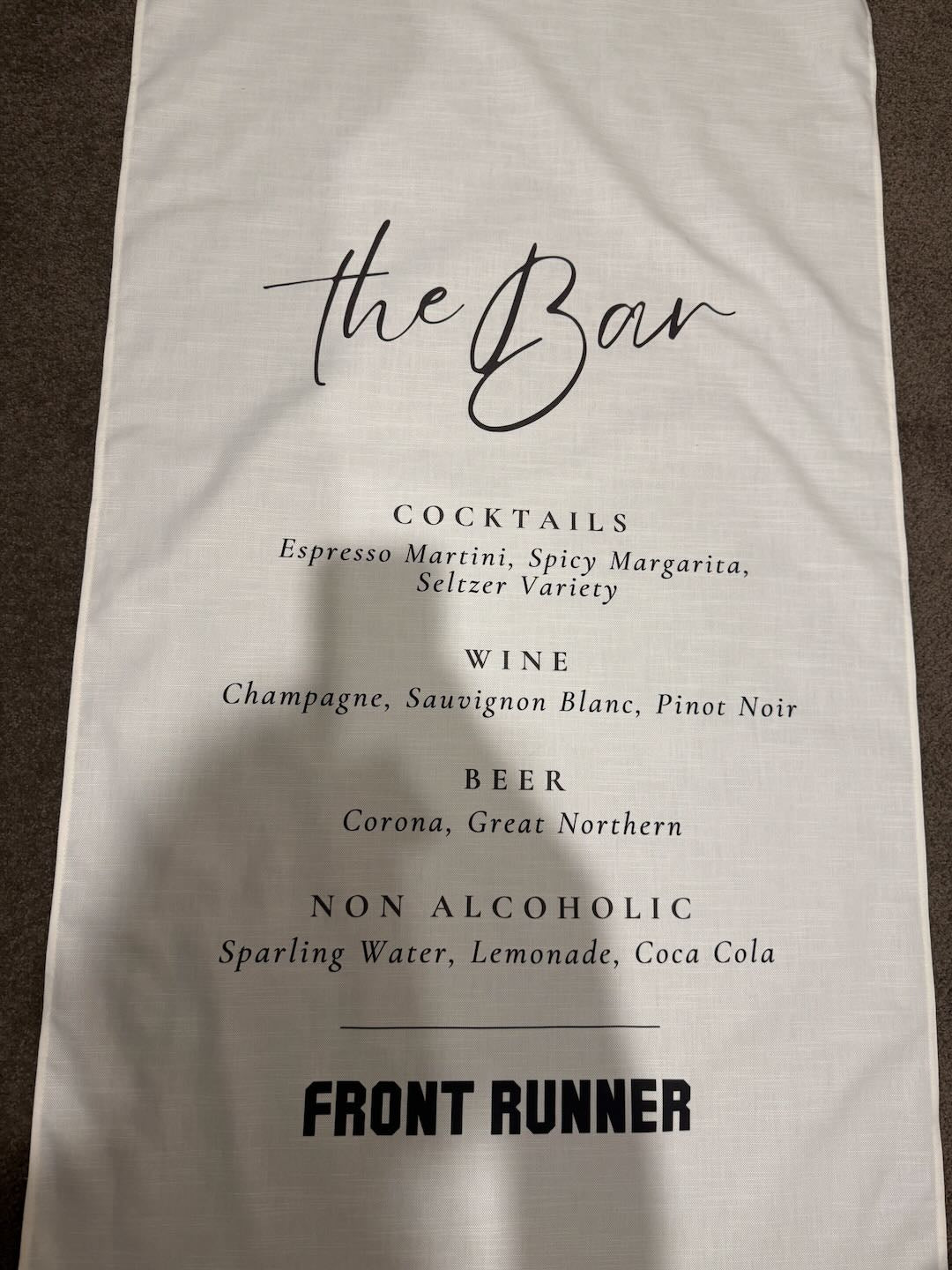 Bar Sign – Cotton-Linen (Classic Serif)