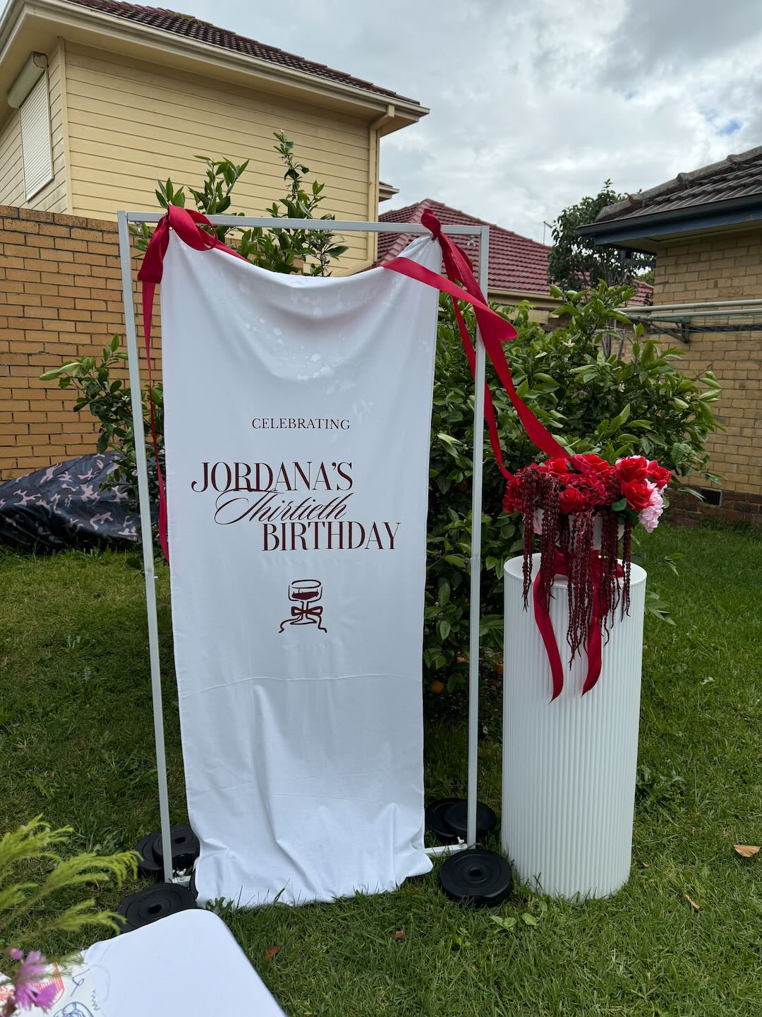 Cotton-Linen Welcome Sign (Swan Lake)