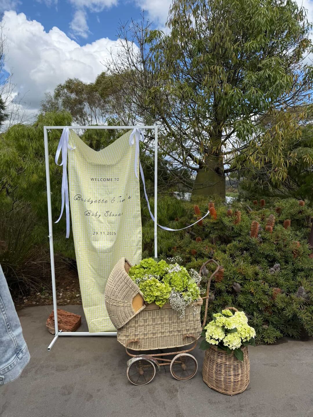 Gingham Cotton-Linen Welcome Sign