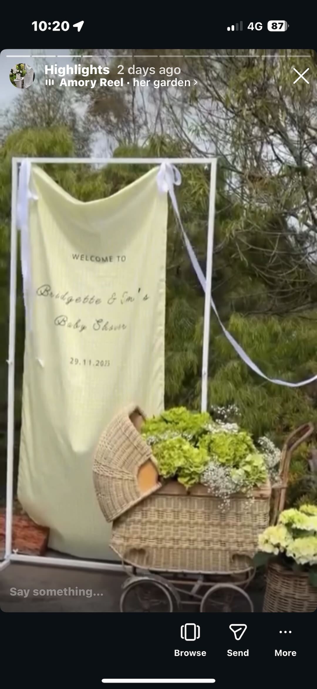 Gingham Cotton-Linen Welcome Sign