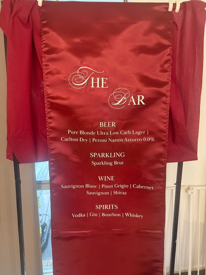 Bar Sign – Satin (Classic Serif)